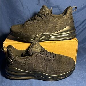 LARNMERN WORK- sneaker, black,  9.5 women QS